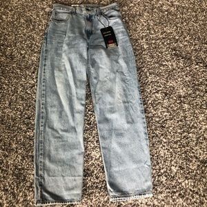 NWT- Levi’s Dad Jeans